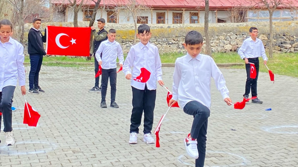 23 NİSAN ULUSAL EGEMENLİK ve ÇOCUK BAYRAMI
